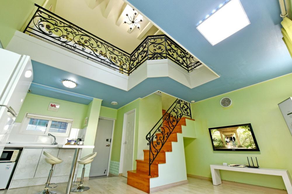Namhae Bluemare Pension Exterior photo