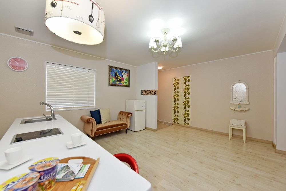 Namhae Bluemare Pension Exterior photo